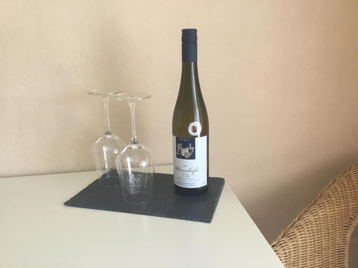 Weingut Und Gaestehaus Wolfgang Beth Kinheim ภายนอก รูปภาพ